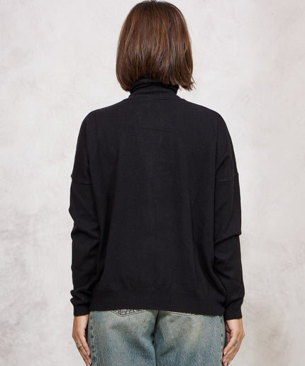 Pull collo alto nero - White Whise