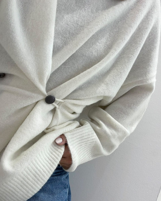 Pull con chiusura asimmetrica panna - Akep