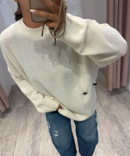 Pull con chiusura asimmetrica panna - Akep