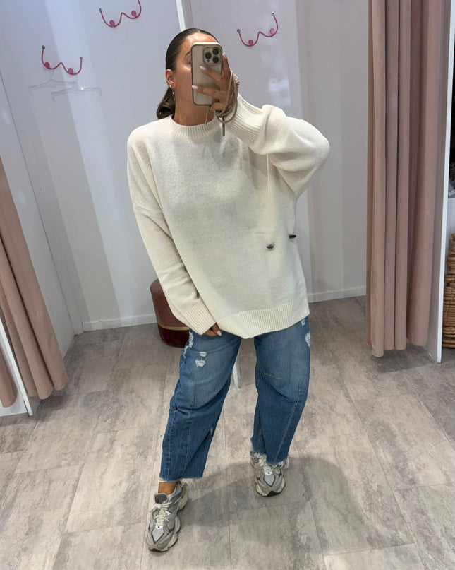 Pull con chiusura asimmetrica panna - Akep
